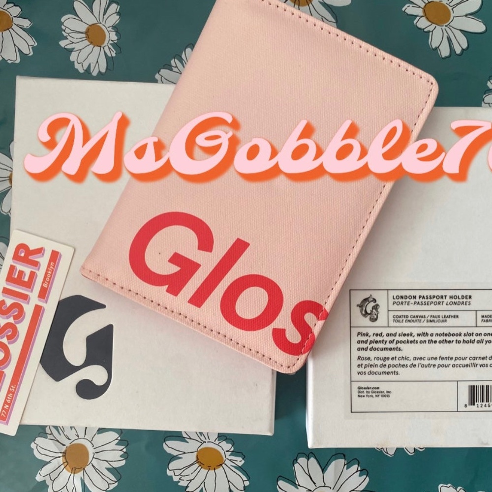 Glossier Exclusive London Passport holder